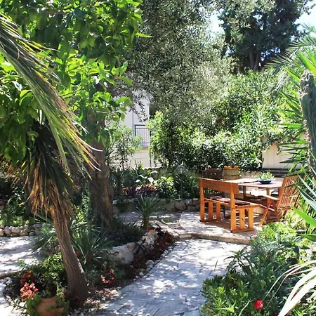 Antonio - Two Bedroom With Terrace B