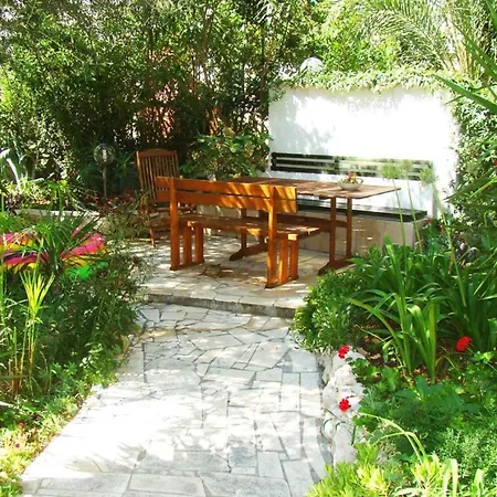 Antonio - Two Bedroom With Terrace B *